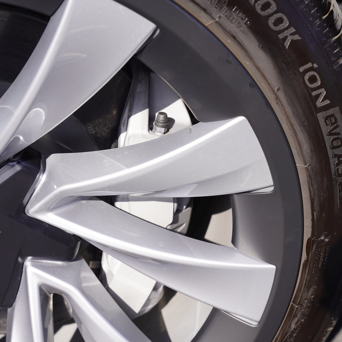 TESPLUS 20'' Helix 2.0 Rim Protector - Black for Model Y Juniper